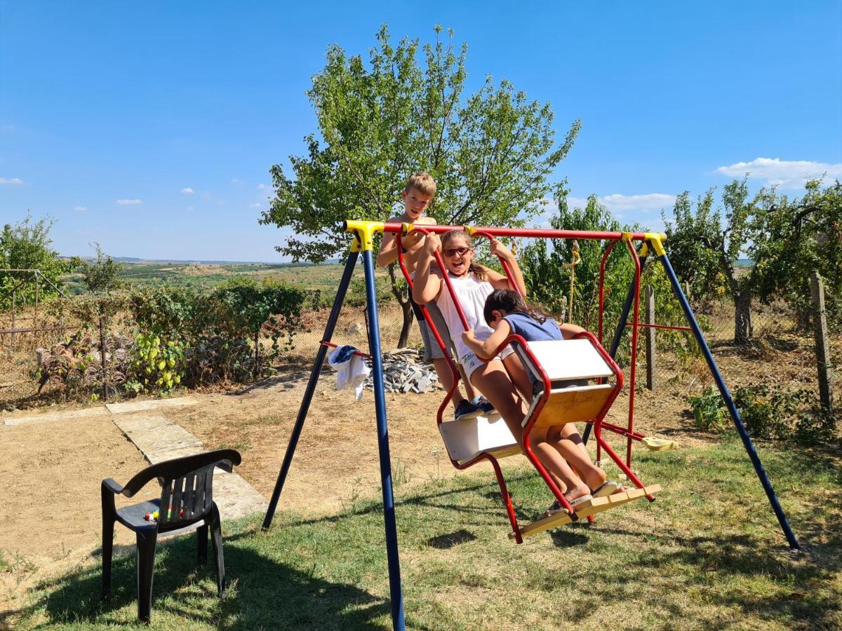 Balabanovata Kashta Otel Ortaköy Dış mekan fotoğraf